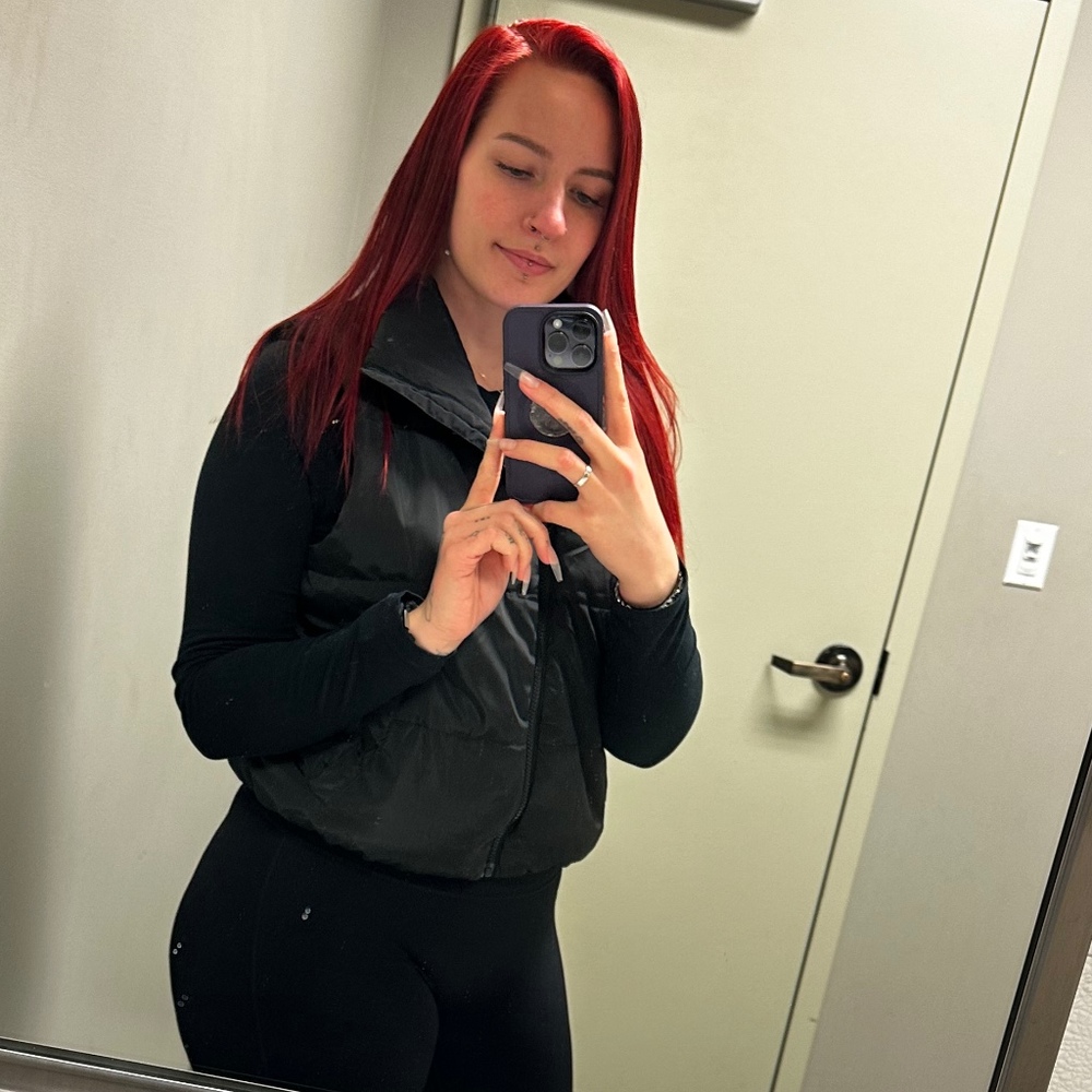 Meet your Posher, Kayla